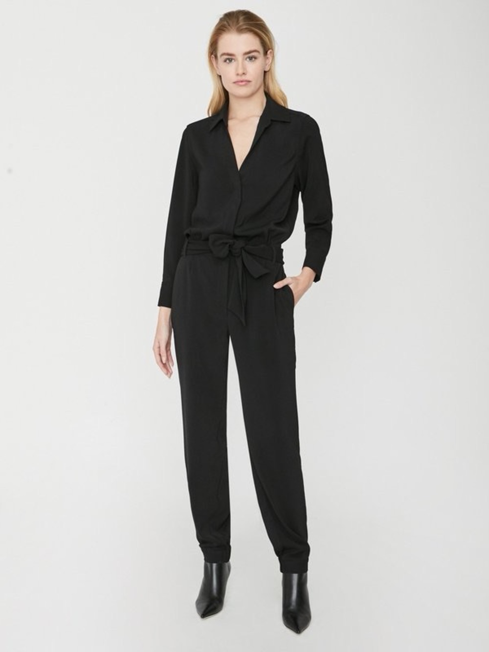 Brochu Walker Anze Black Onyx Tie Waist Jumpsuit M Quiet Luxury Stretch